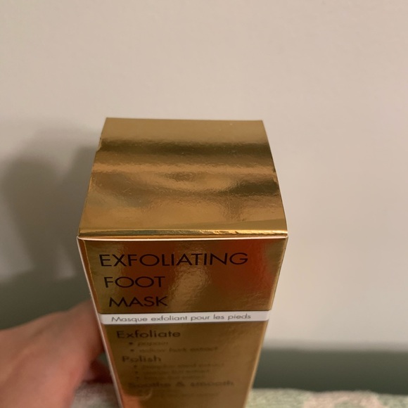 Whish Exfoliating Foot Mask - Picture 3 of 3